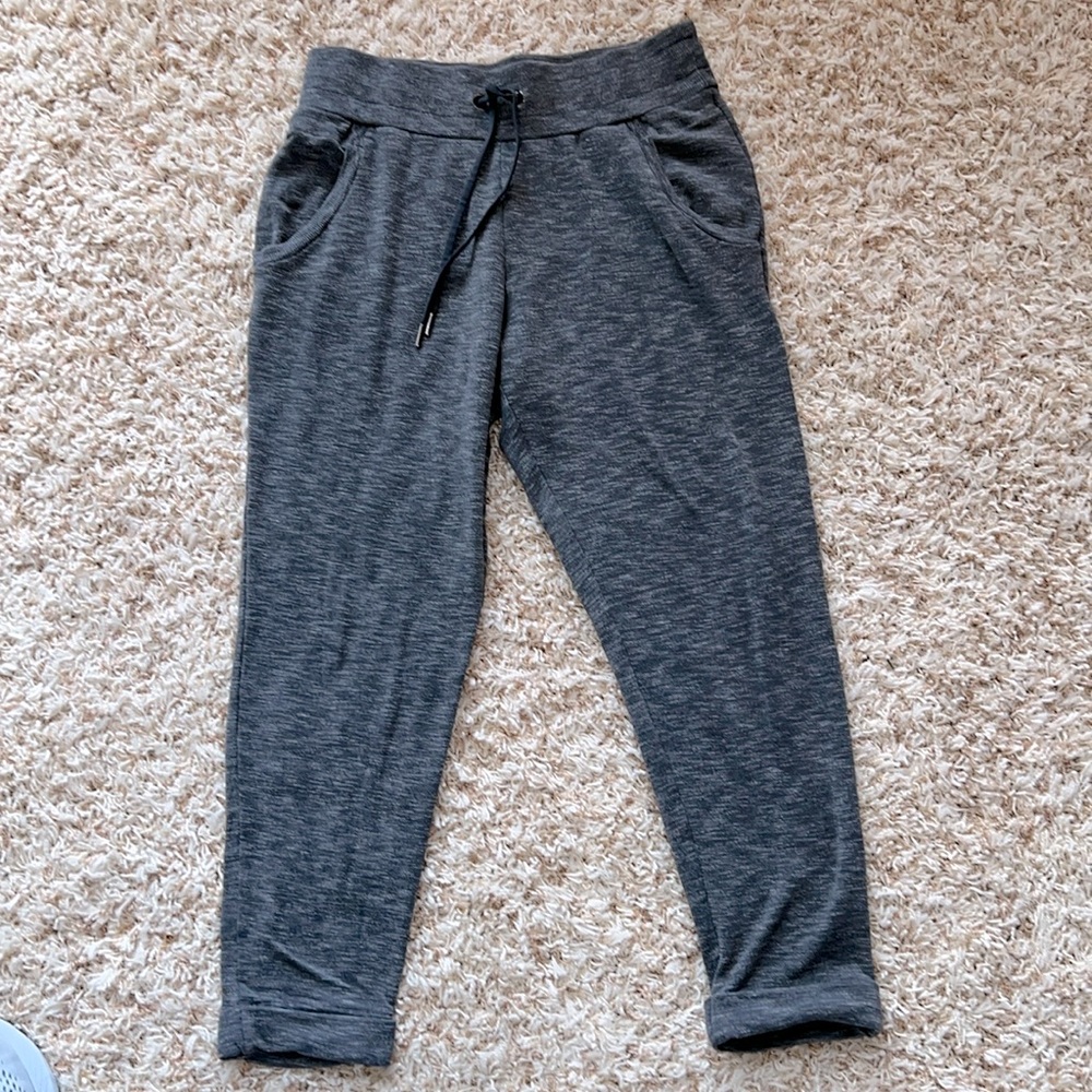 Athleta gray tapered leg pant- small